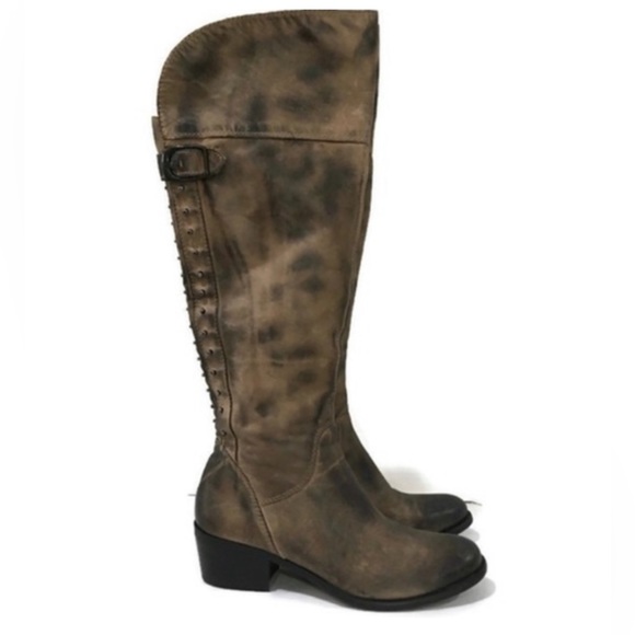 💋VINCE CAMUTO, Bilco Antique Coal studded riding boots - size 8 - Picture 3 of 3